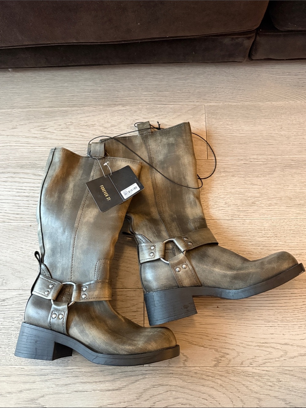 Forever 21 motor boot